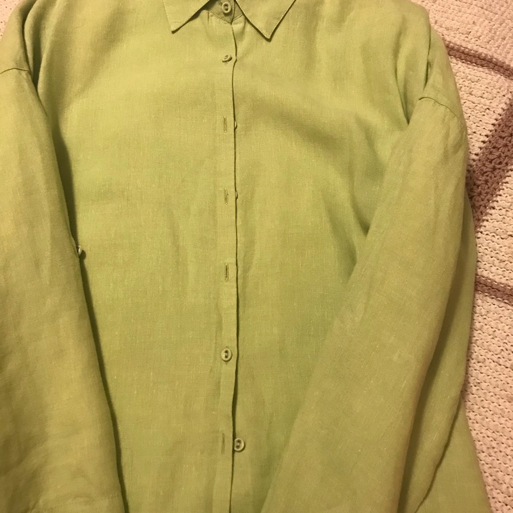 Linen tunic.